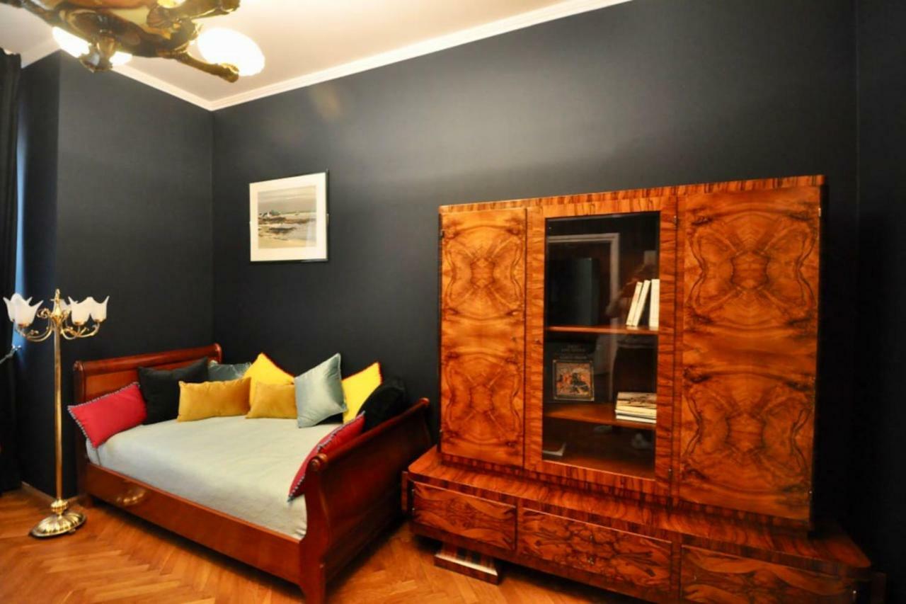 Fine Art Luxury In The Old Town Absolute Center Apartament Kraków