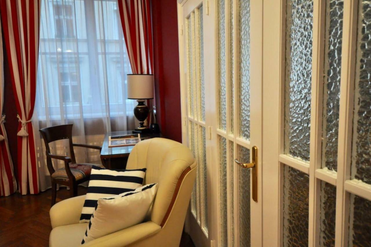 Fine Art Luxury In The Old Town Absolute Center Apartament Kraków